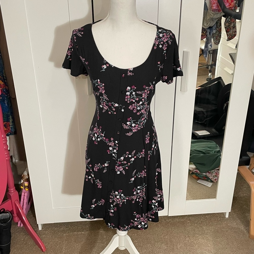 NWT Pink Rose Casual Black Floral Daytime/Casual Dress